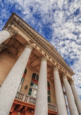 «Литература, поэзия ,музыка, театр» Музыкально-поэтический спектакль Екатерины Дыбаль «СЛАВА БОГУ, ЗИМА»