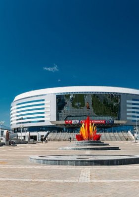 Фото - постер к Катки Массовое катание на конькобежной дорожке (Конькобежный стадион «Минск-Арена») на kudapoiti.by