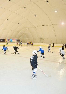 Фото - постер к Рекомендуем Массовое катание на ледовой площадке г. Жодино на kudapoiti.by